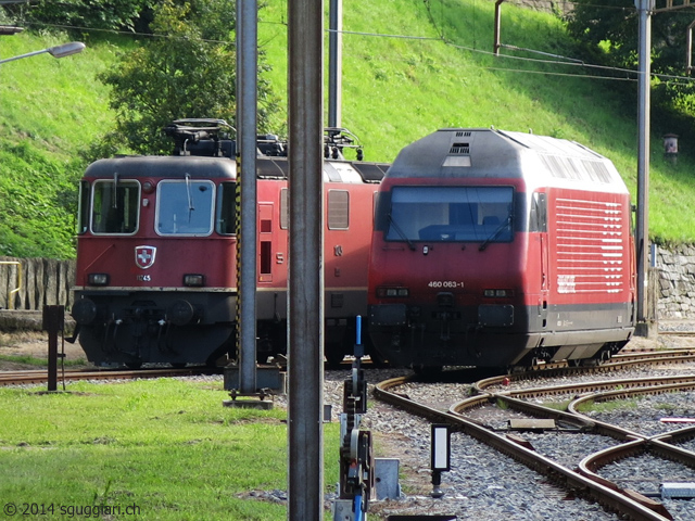 FFS Re 4/4 II 11245 e Re 460 063-1